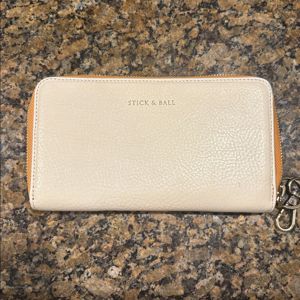 Stick & Ball Cream Leather Wallet